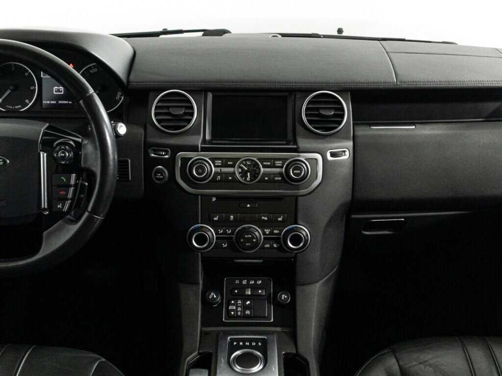 Б/У Лэнд Ровер Дискавери 2016 года. Фото: #13