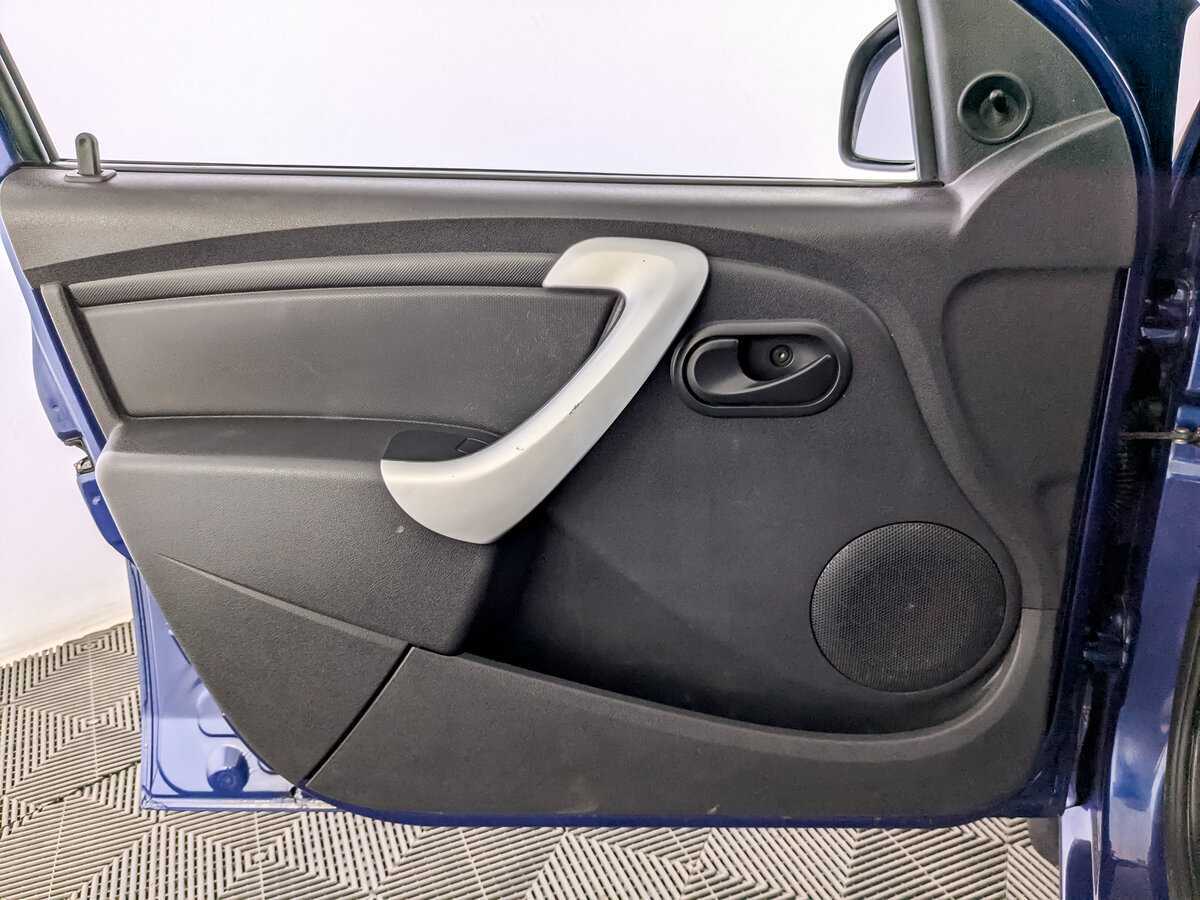 Б/У Лада (ВАЗ) Ларгус 2013 года. Фото: #18