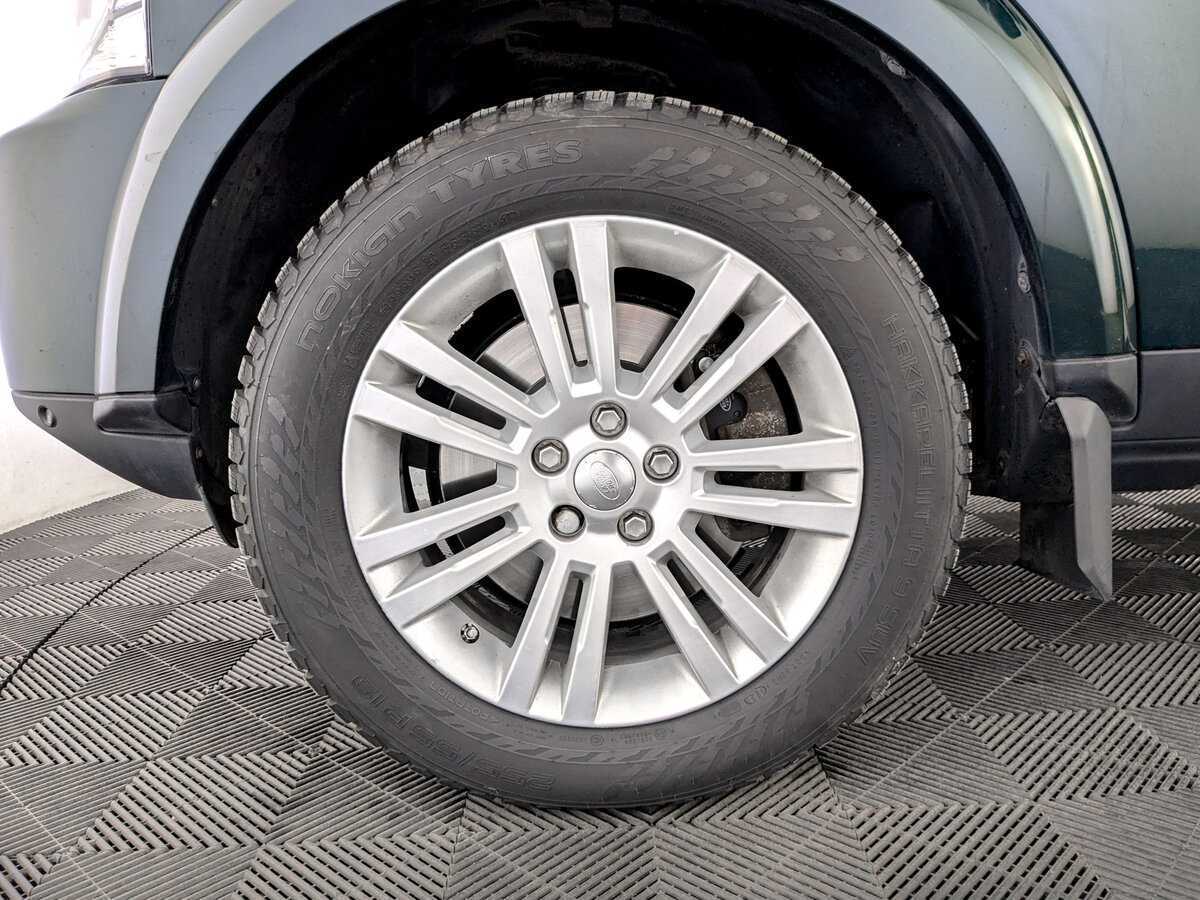 Б/У Лэнд Ровер Дискавери 2014 года. Фото: #17