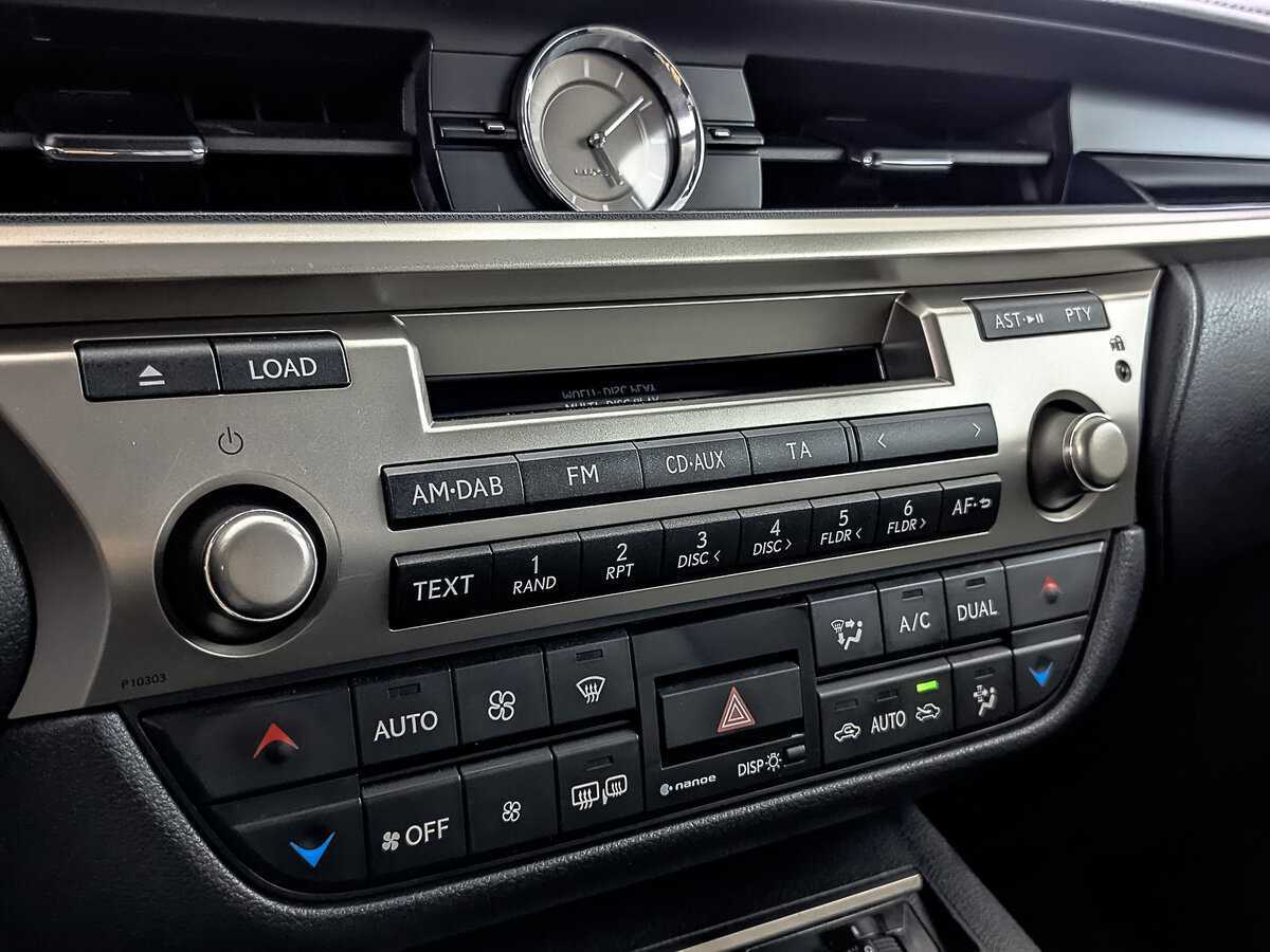 Б/У Лексус ЕС 2014 года. Фото: #20