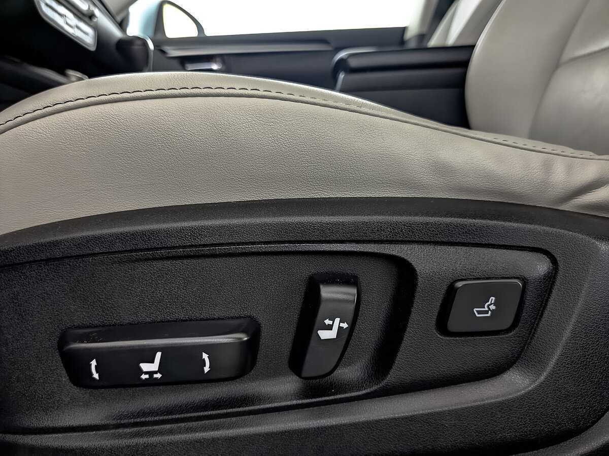 Б/У Лексус ЕС 2014 года. Фото: #26