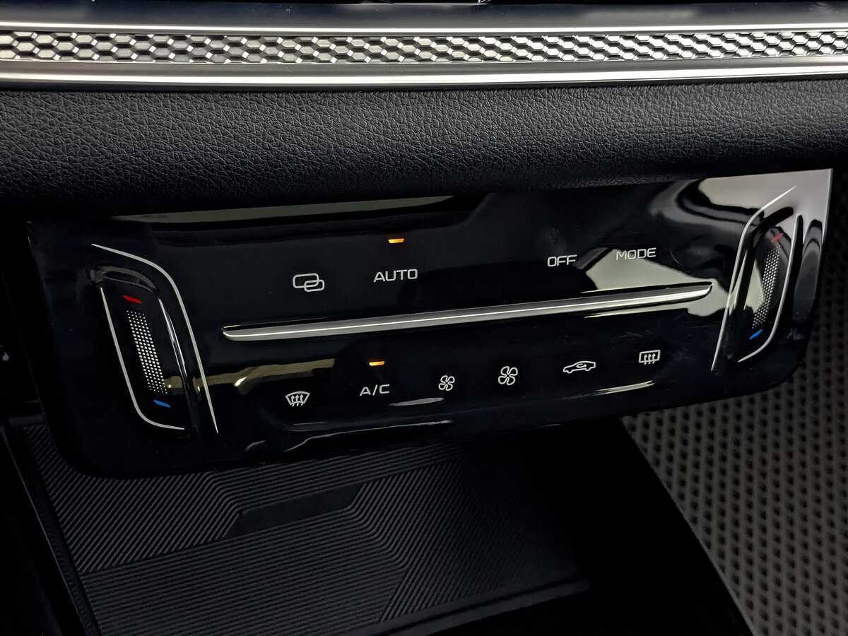 Б/У ФАВ Бестюн Б70 2023 года. Фото: #23