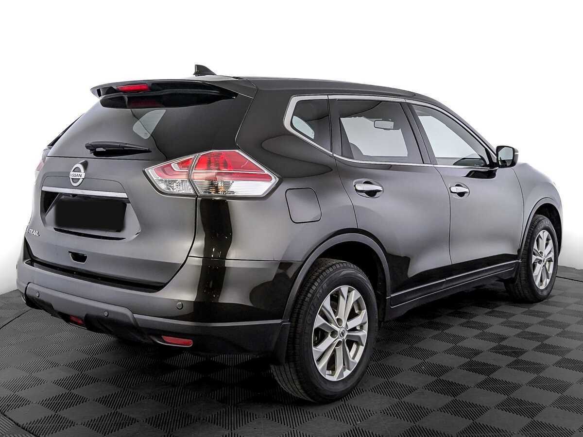 Б/У Ниссан Икс-Трейл 2017 года. Фото: #3