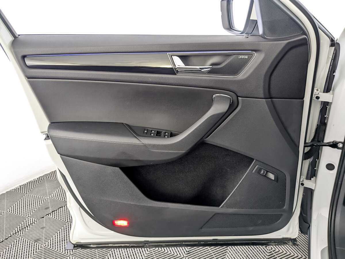 Б/У Шкода Кодиак 2018 года. Фото: #16