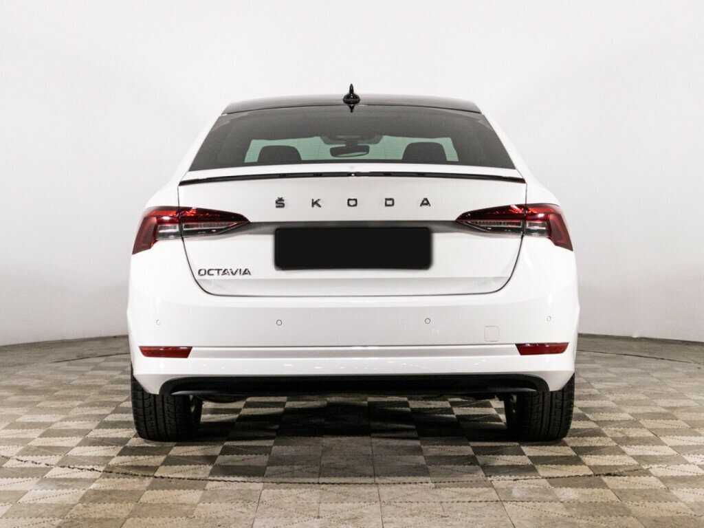Б/У Шкода Октавия 2021 года. Фото: #5