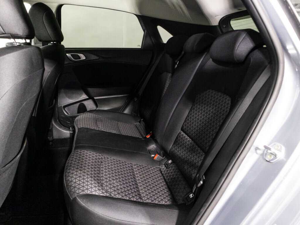 Б/У Киа Сид 2022 года. Фото: #9