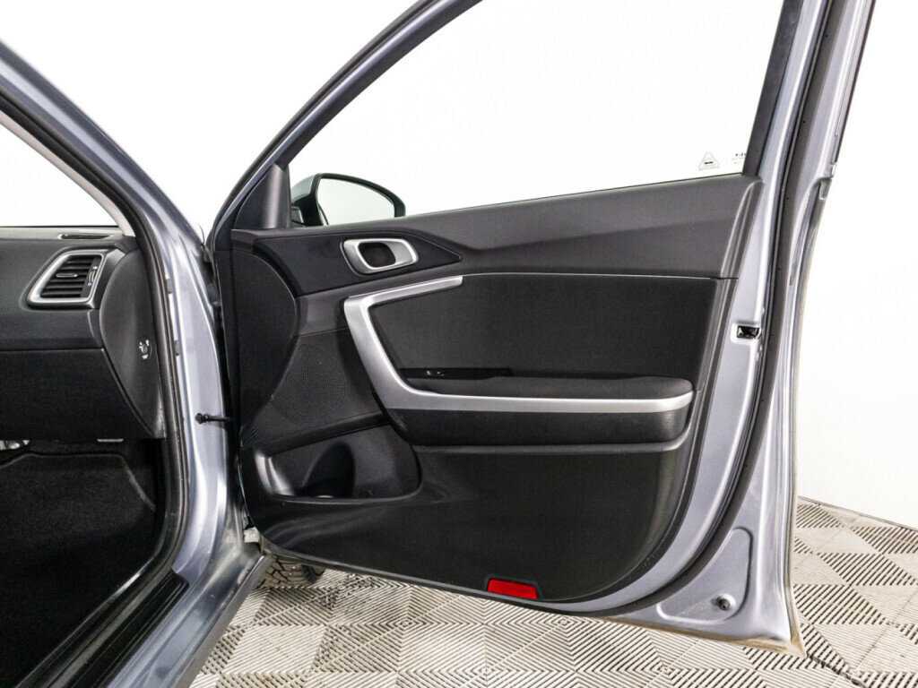 Б/У Киа Сид 2022 года. Фото: #24