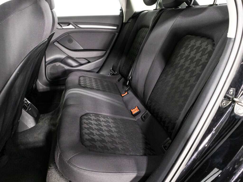 Б/У Ауди А3 2014 года. Фото: #9