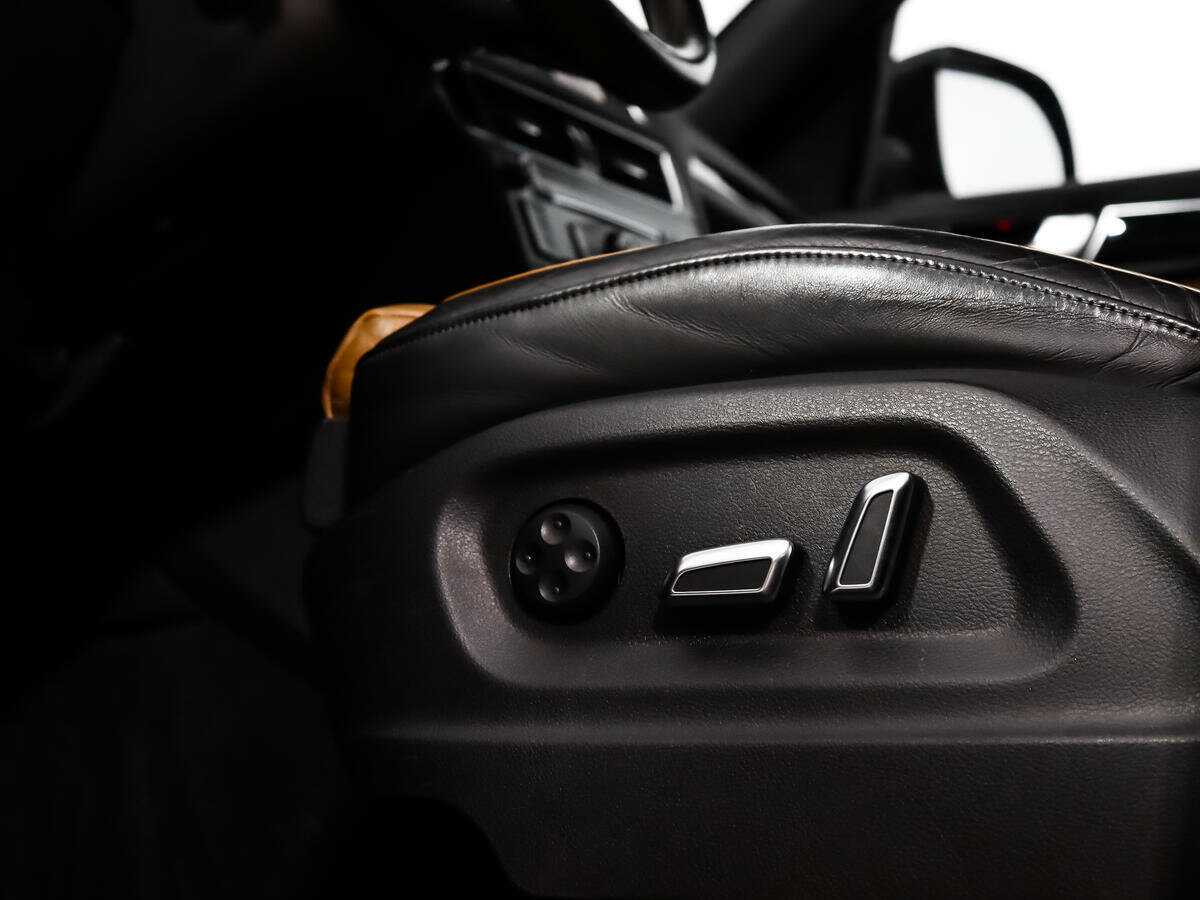 Б/У Ауди К5 2012 года. Фото: #9