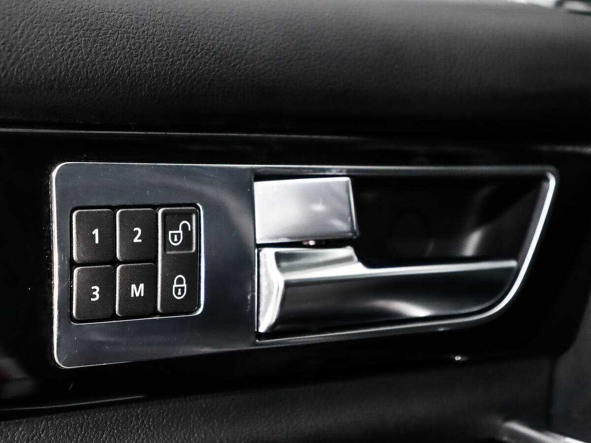 Б/У Лэнд Ровер Дискавери 2013 года. Фото: #9