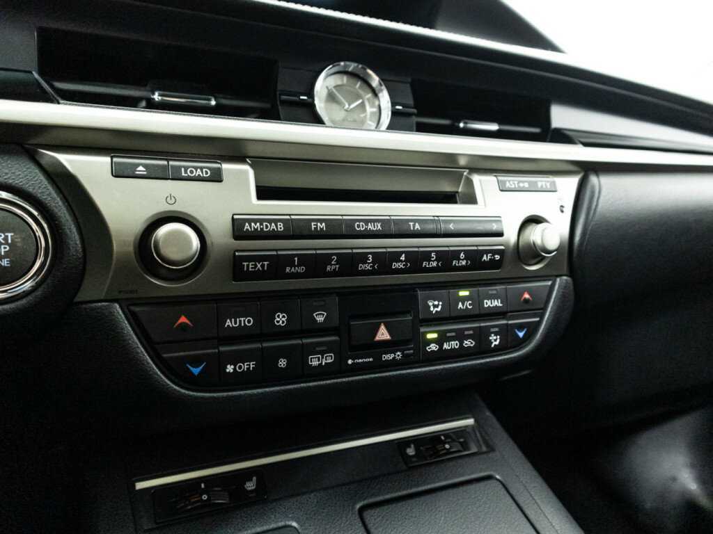 Б/У Лексус ЕС 2013 года. Фото: #16