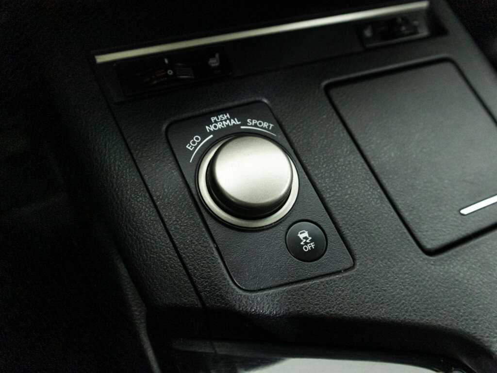 Б/У Лексус ЕС 2013 года. Фото: #17