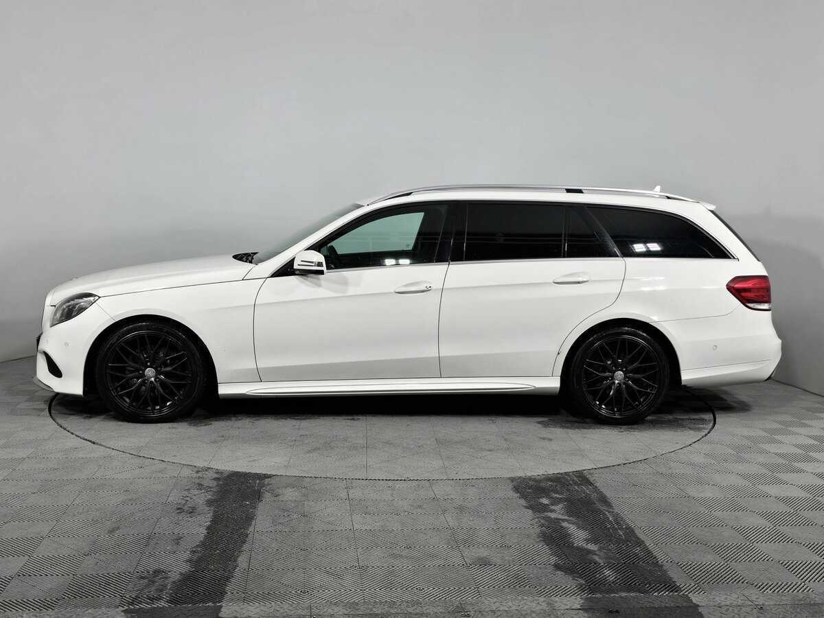 Б/У Мерседес-Бенц Е-Класс 2015 года. Фото: #3