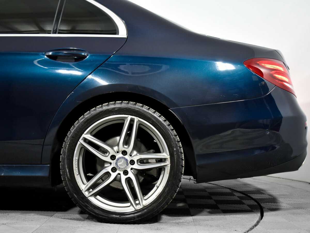 Б/У Мерседес-Бенц Е-Класс 2016 года. Фото: #7