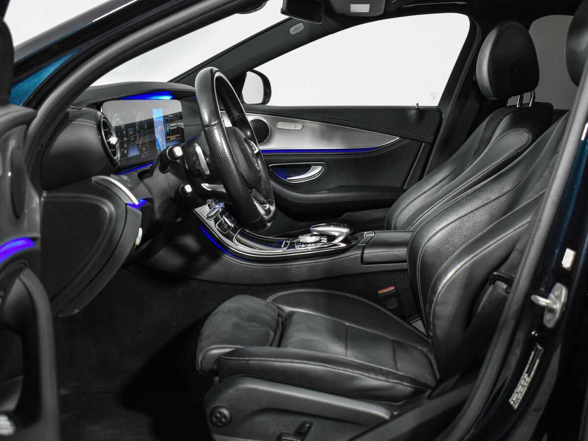 Б/У Мерседес-Бенц Е-Класс 2016 года. Фото: #9