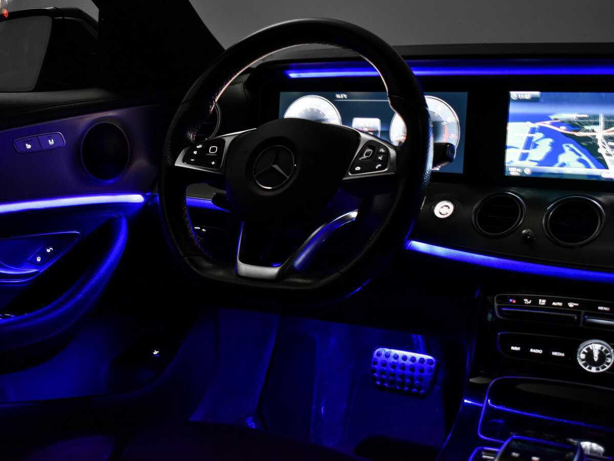 Б/У Мерседес-Бенц Е-Класс 2016 года. Фото: #18