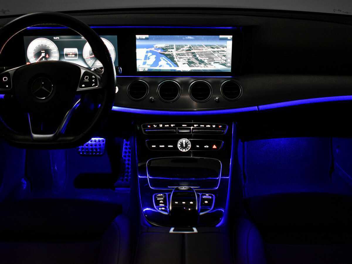 Б/У Мерседес-Бенц Е-Класс 2016 года. Фото: #19