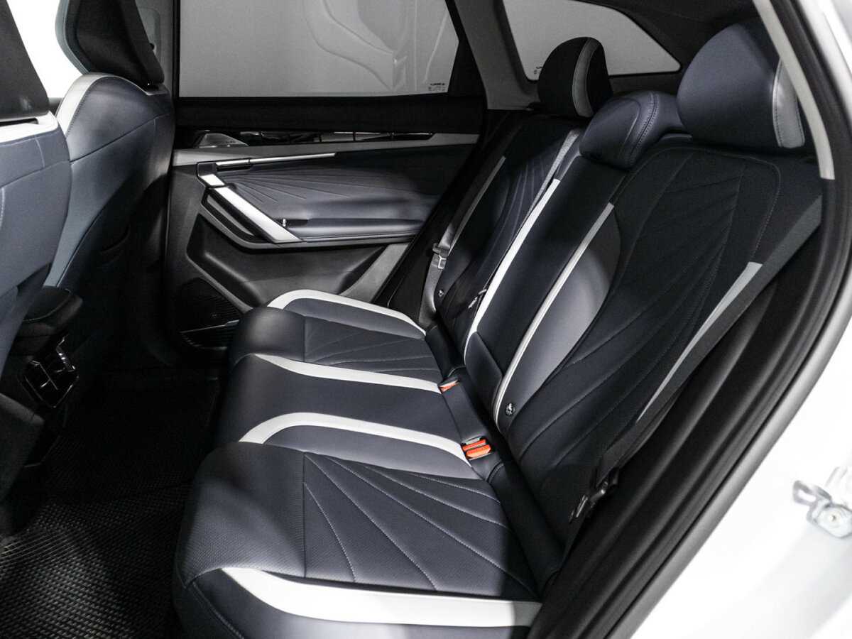 Б/У Джили Атлас 2023 года. Фото: #9