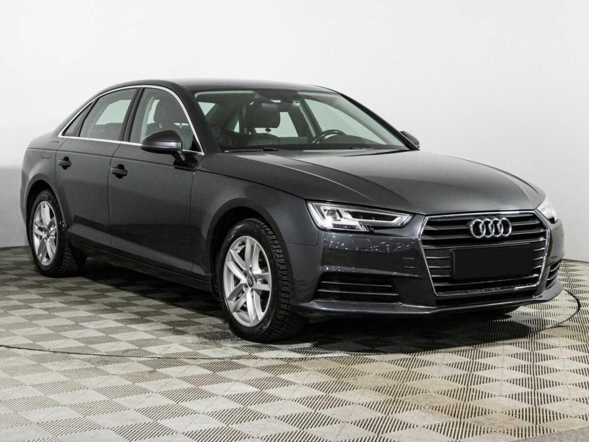 Б/У Ауди А4 2017 года. Фото: #2