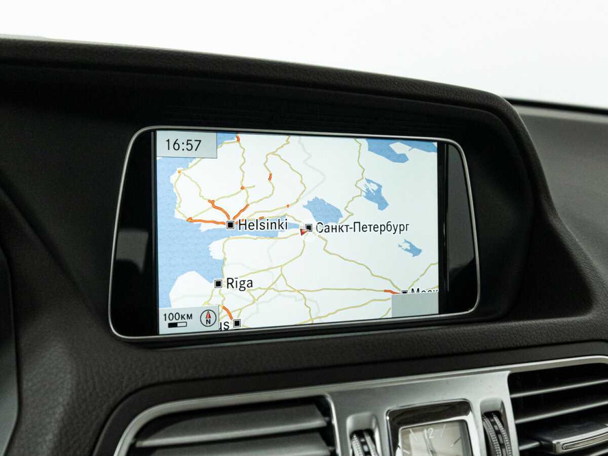 Б/У Мерседес-Бенц Е-Класс 2013 года. Фото: #16