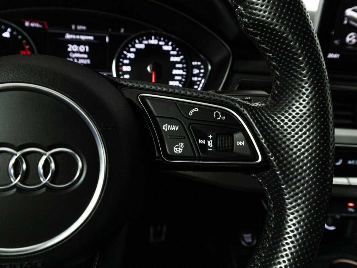 Б/У Ауди А4 2017 года. Фото: #17