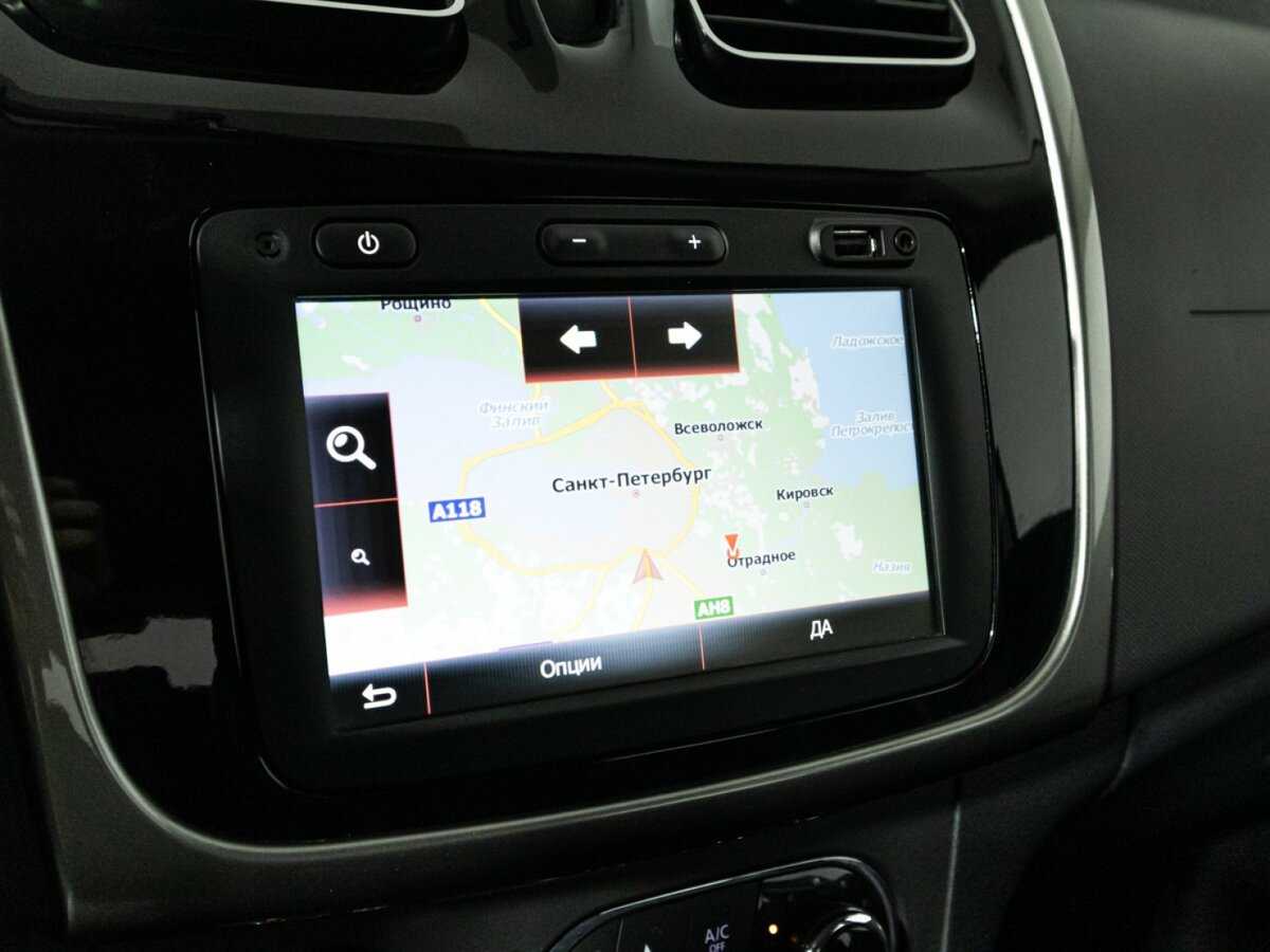 Б/У Рено Сандеро 2019 года. Фото: #15