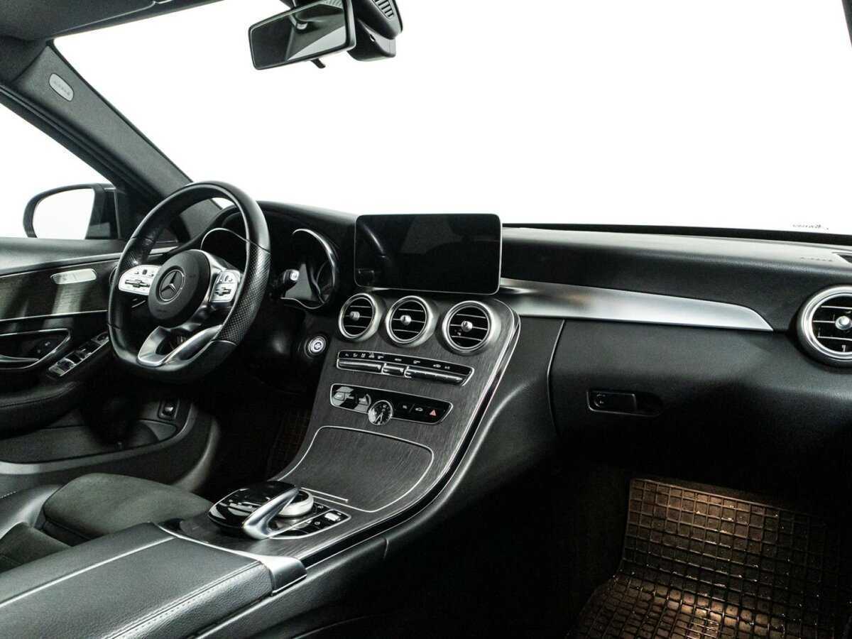 Б/У Мерседес-Бенц Ц-Класс 2019 года. Фото: #8