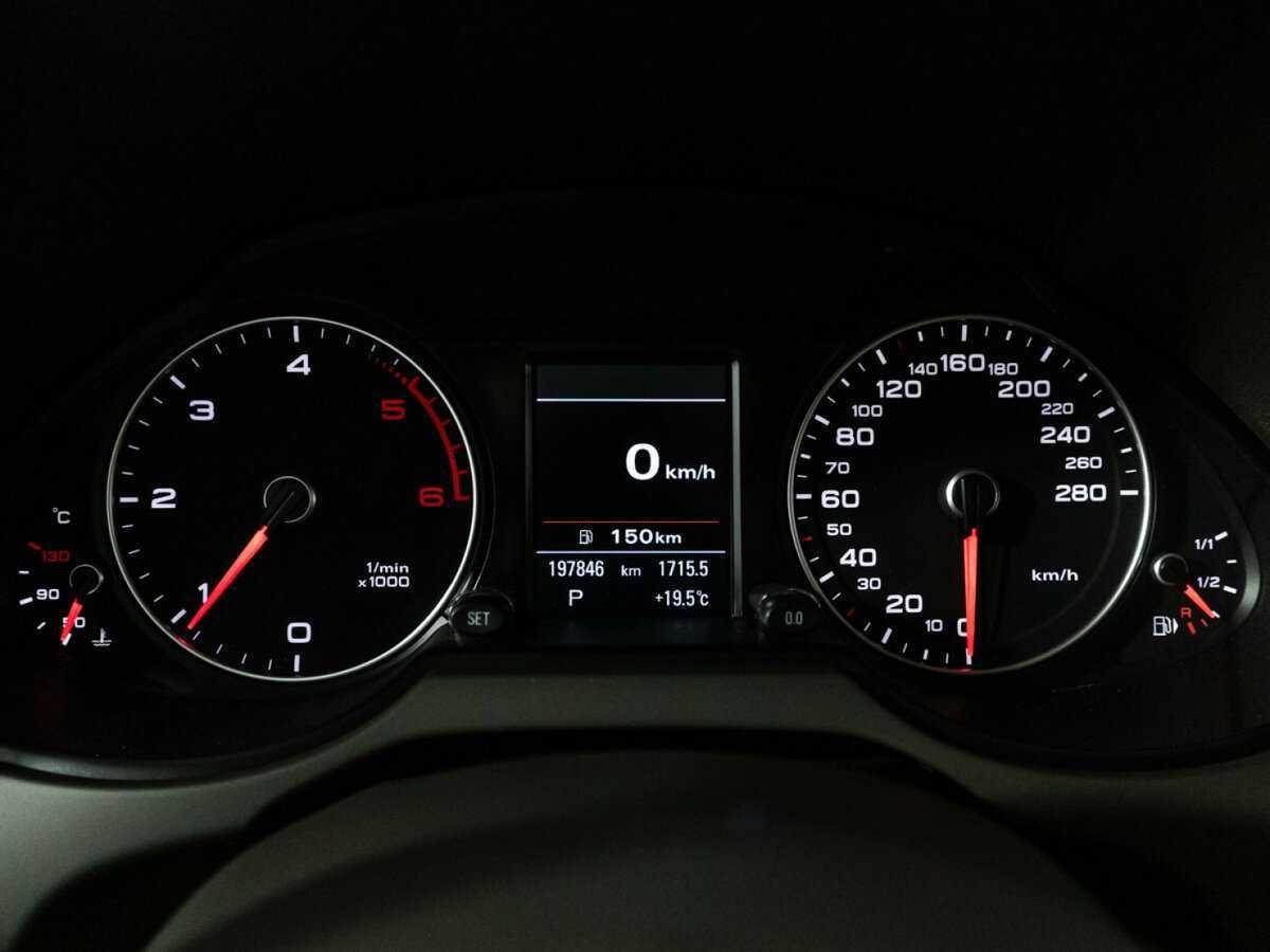 Б/У Ауди К5 2014 года. Фото: #9