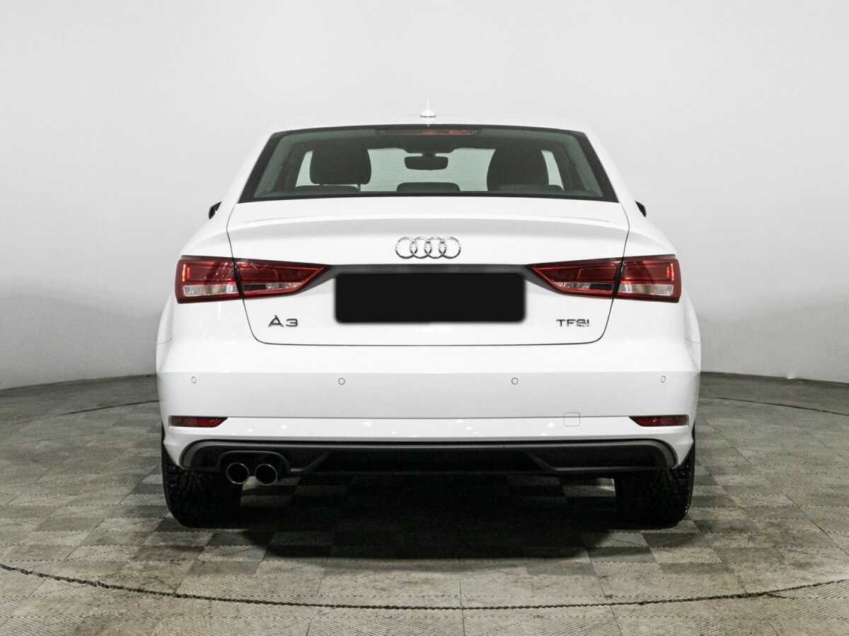 Б/У Ауди А3 2017 года. Фото: #5