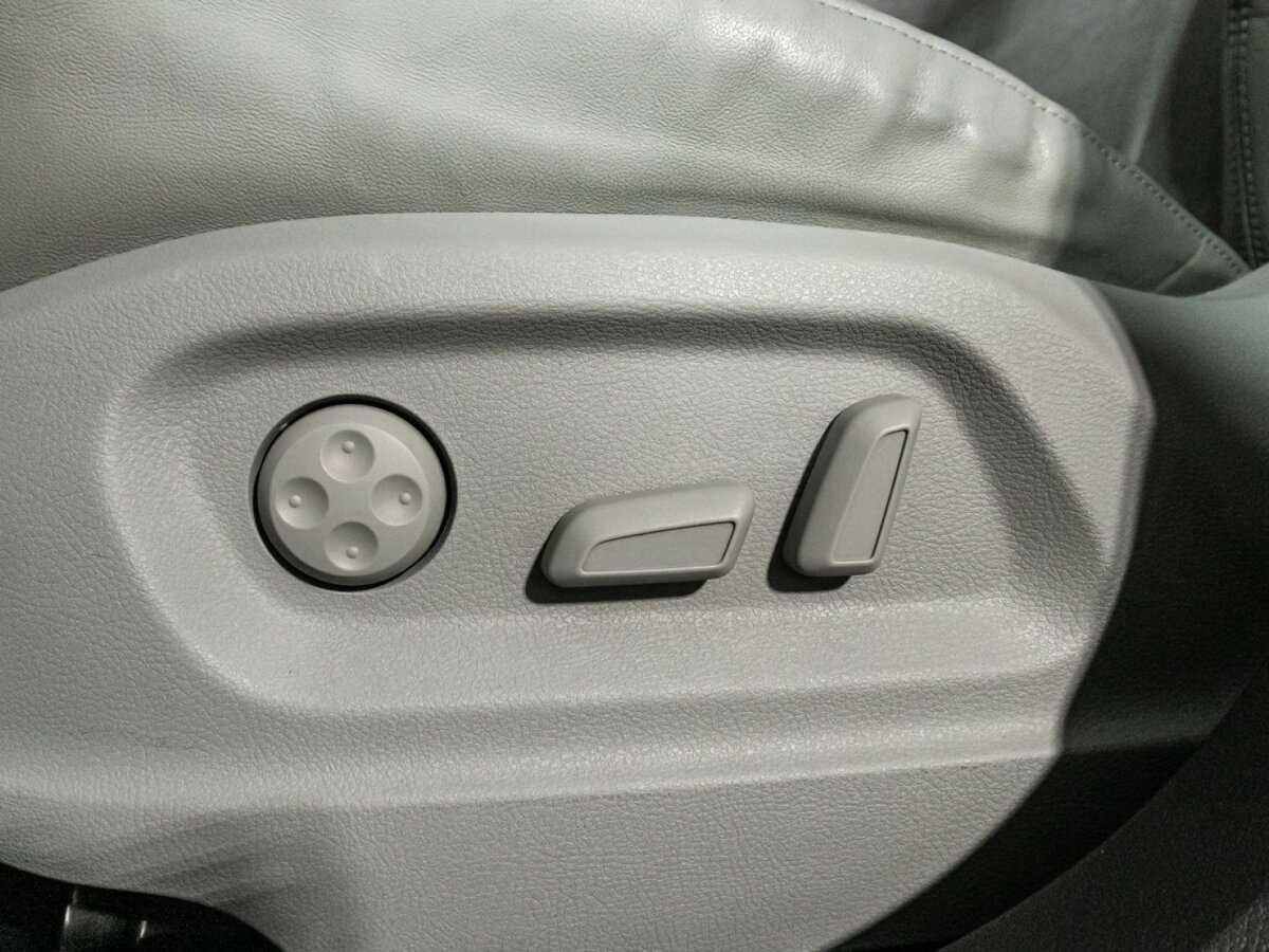 Б/У Ауди К3 2012 года. Фото: #18