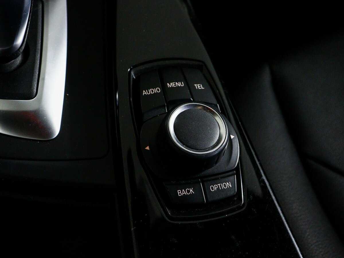 Б/У БМВ 3 серии 2015 года. Фото: #15