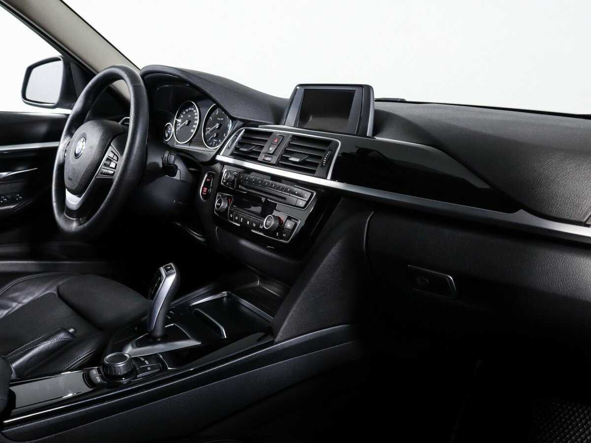 Б/У БМВ 3 серии 2016 года. Фото: #8