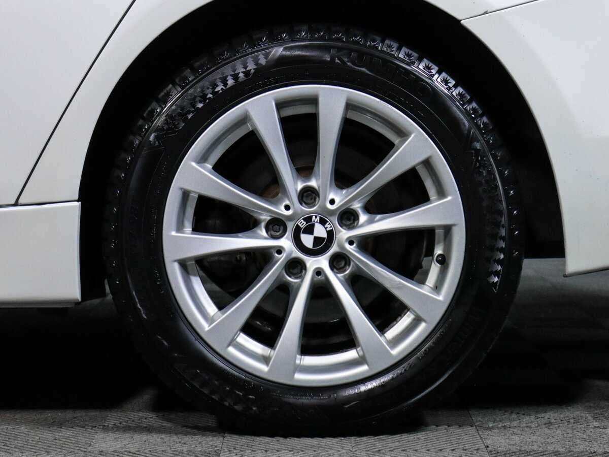 Б/У БМВ 3 серии 2016 года. Фото: #14