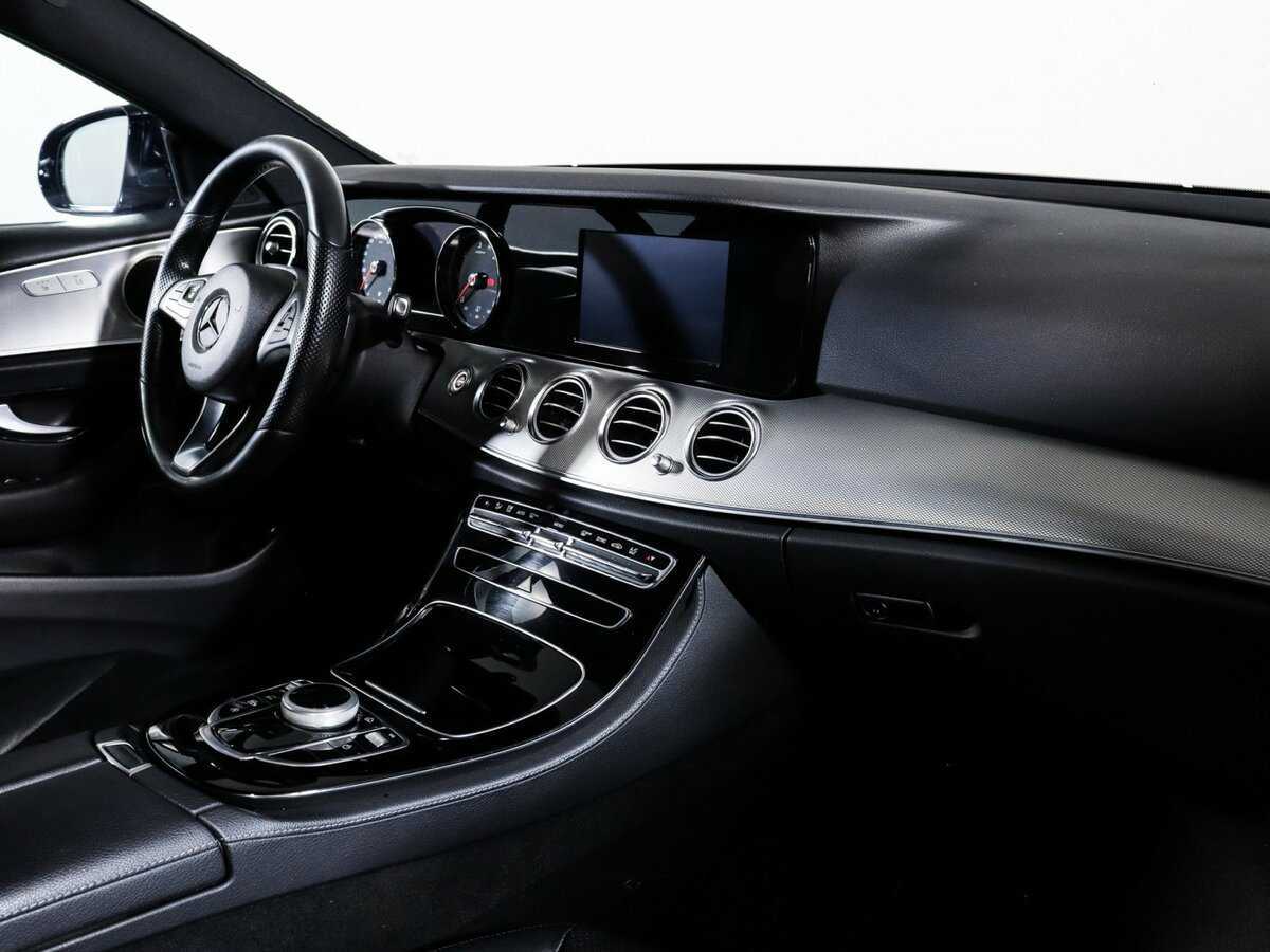 Б/У Мерседес-Бенц Е-Класс 2016 года. Фото: #5