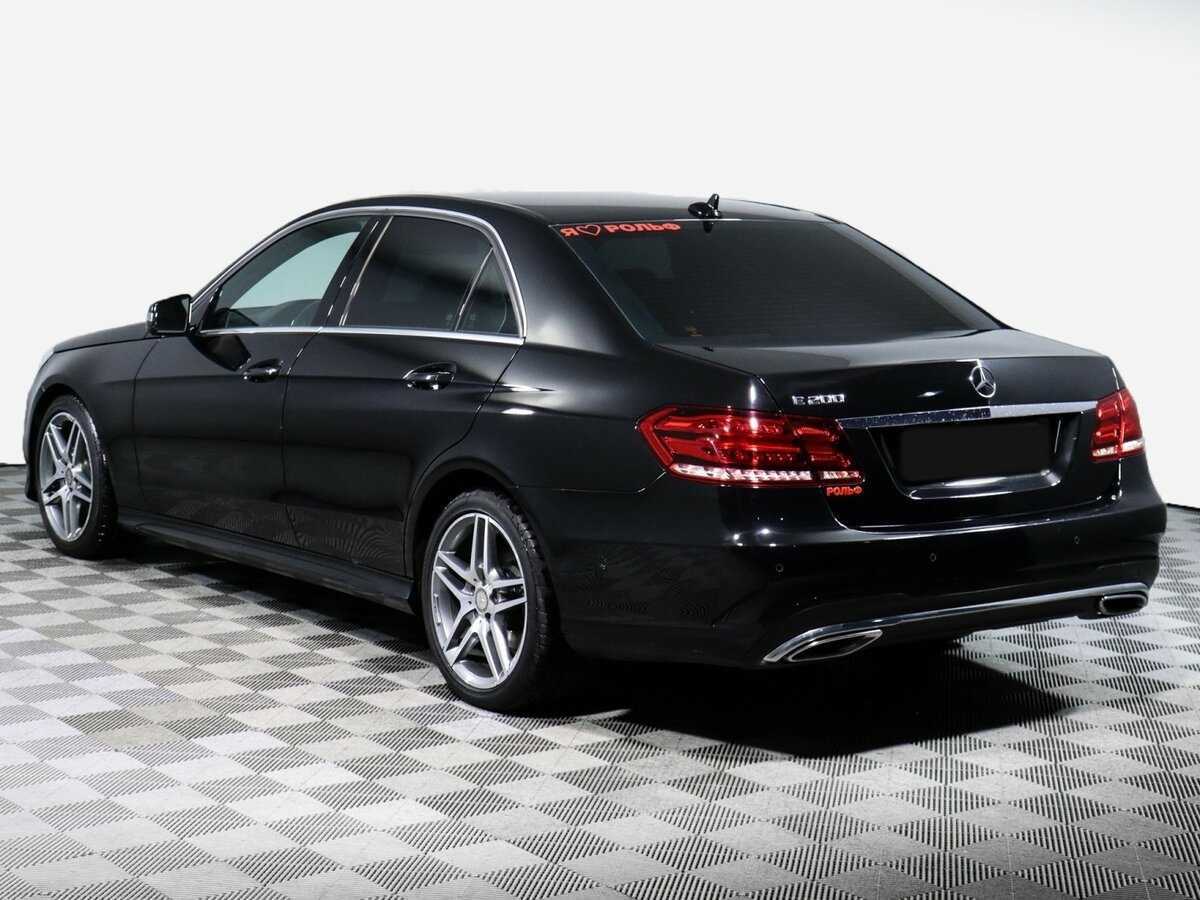 Б/У Мерседес-Бенц Е-Класс 2015 года. Фото: #6