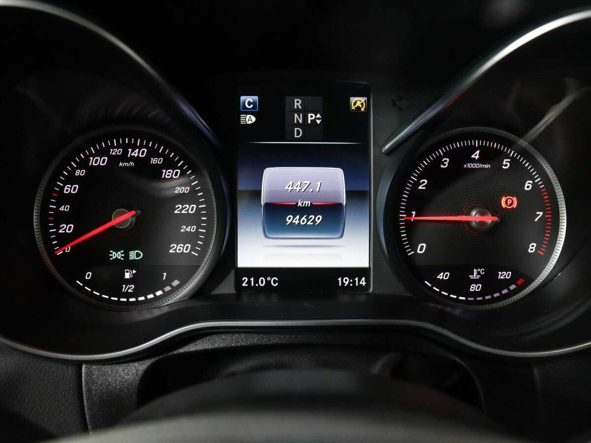 Б/У Мерседес-Бенц Ц-Класс 2016 года. Фото: #7