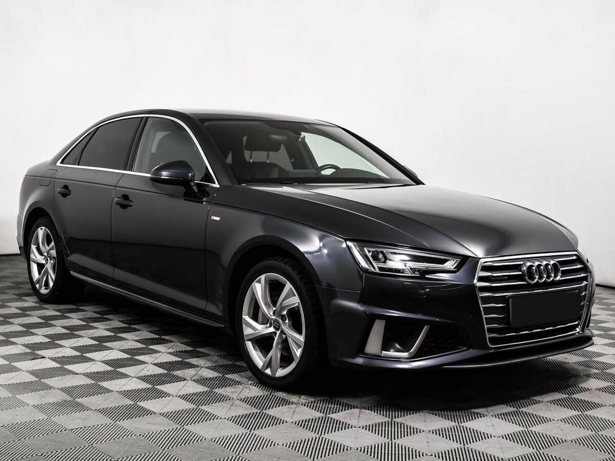 Б/У Ауди А4 2018 года. Фото: #2