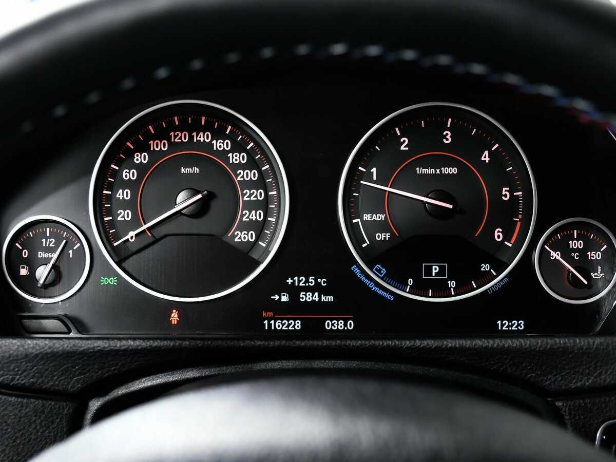 Б/У БМВ 3 серии 2016 года. Фото: #8