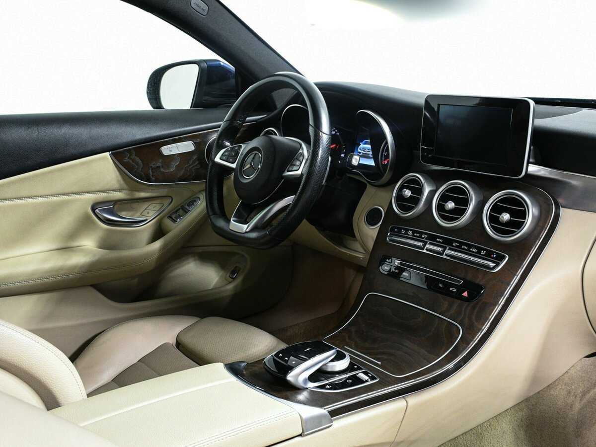 Б/У Мерседес-Бенц Ц-Класс 2018 года. Фото: #9