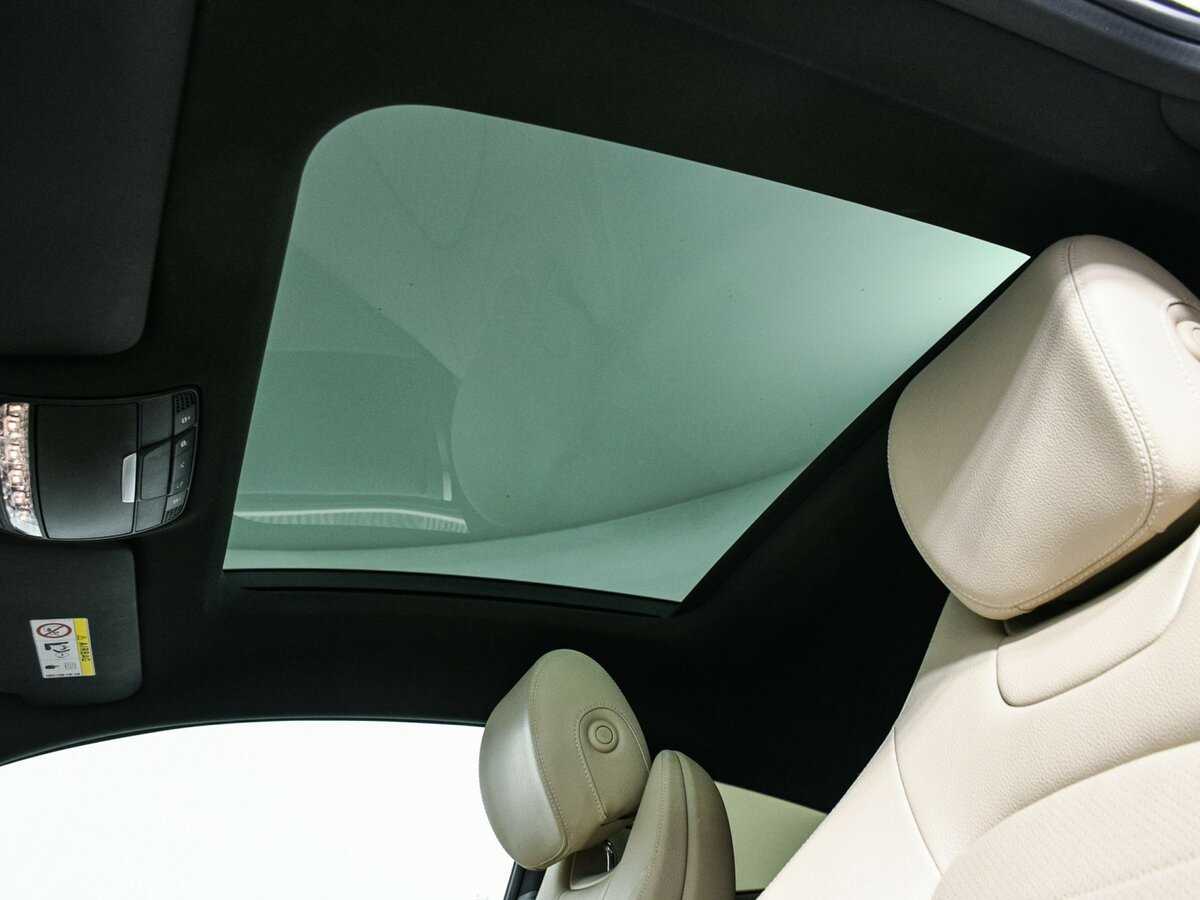 Б/У Мерседес-Бенц Ц-Класс 2018 года. Фото: #13