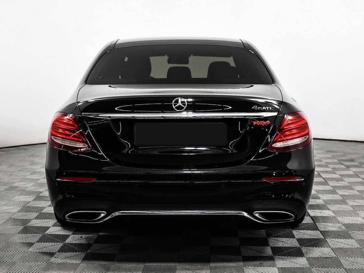 Б/У Мерседес-Бенц Е-Класс 2016 года. Фото: #5