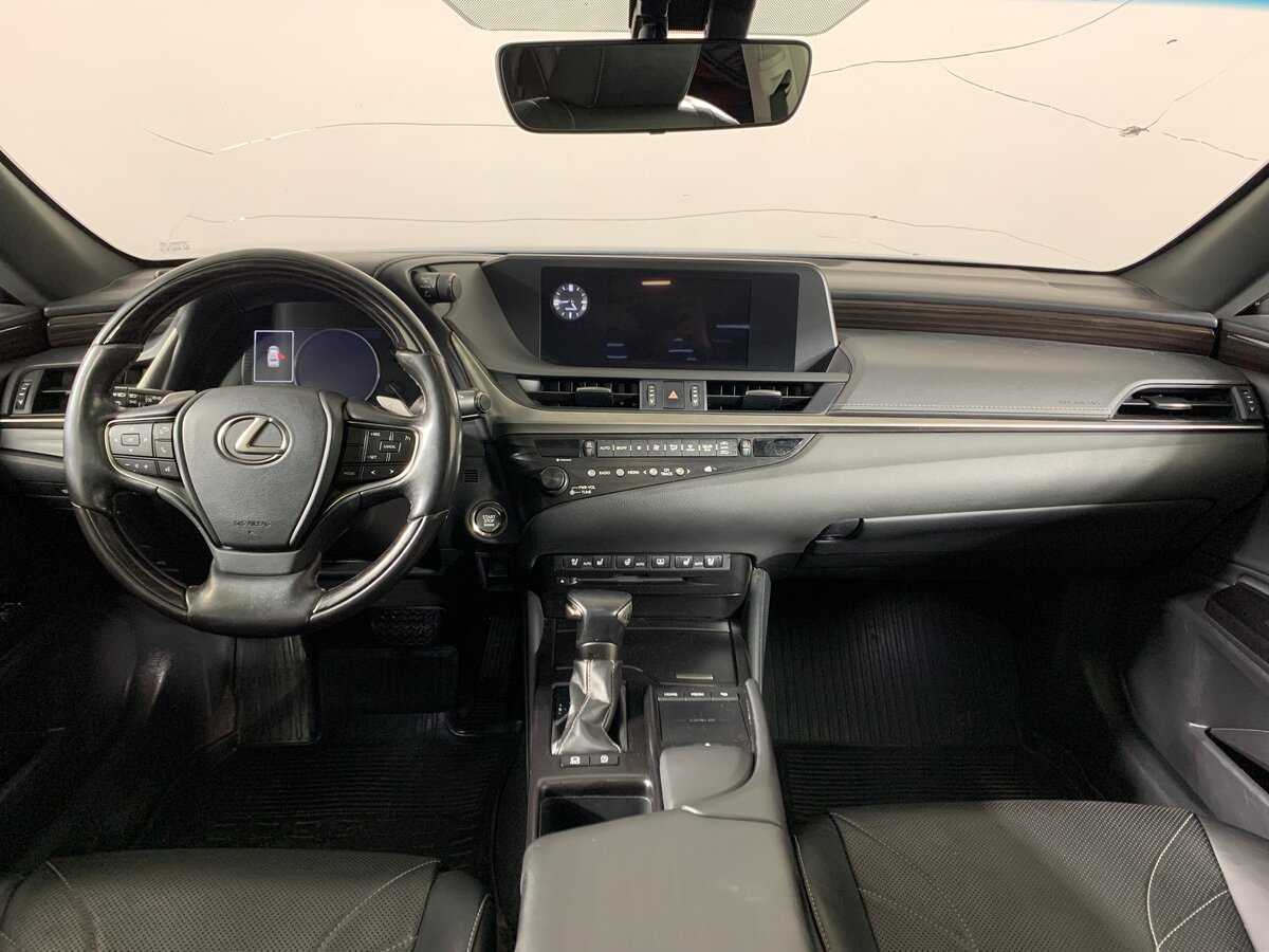 Б/У Лексус ЕС 2018 года. Фото: #10