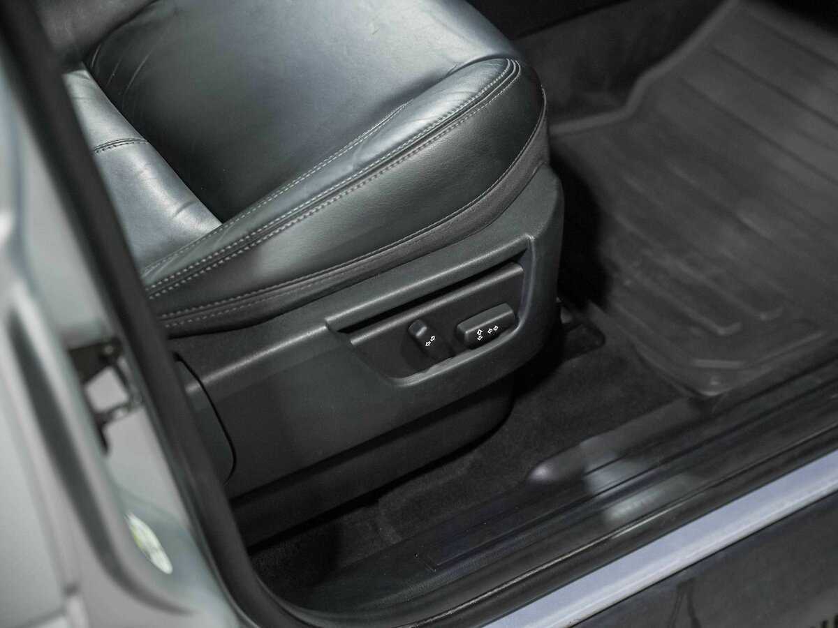 Б/У Лэнд Ровер Фрилендер 2014 года. Фото: #19