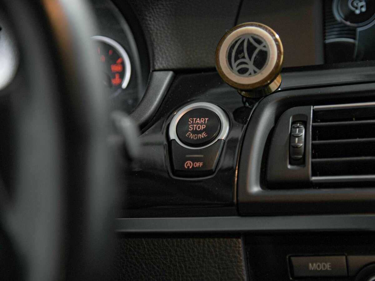 Б/У БМВ 5 серии 2014 года. Фото: #9