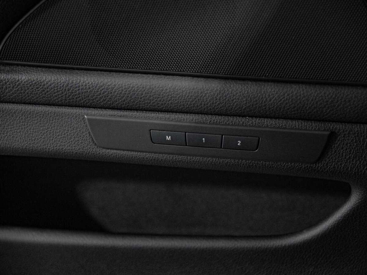 Б/У БМВ 5 серии 2014 года. Фото: #14