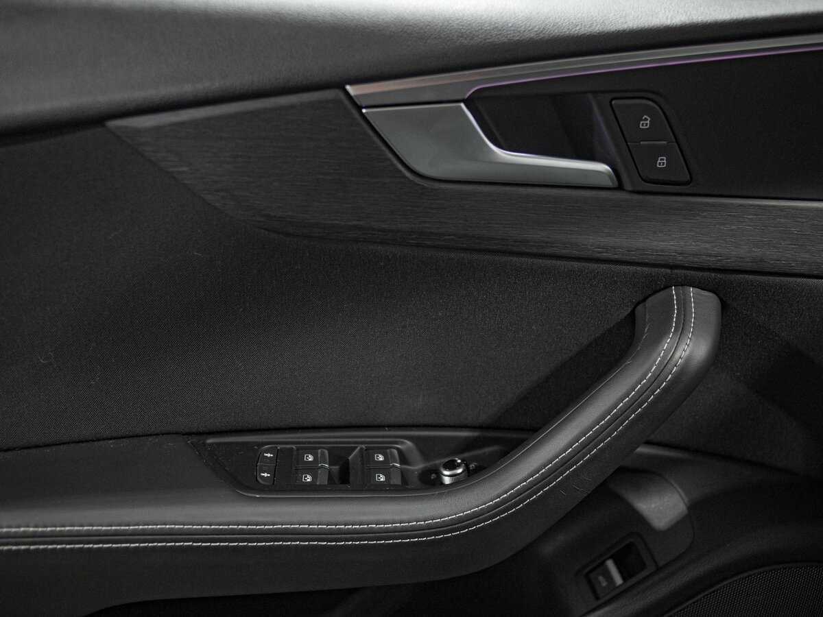 Б/У Ауди А5 2017 года. Фото: #12