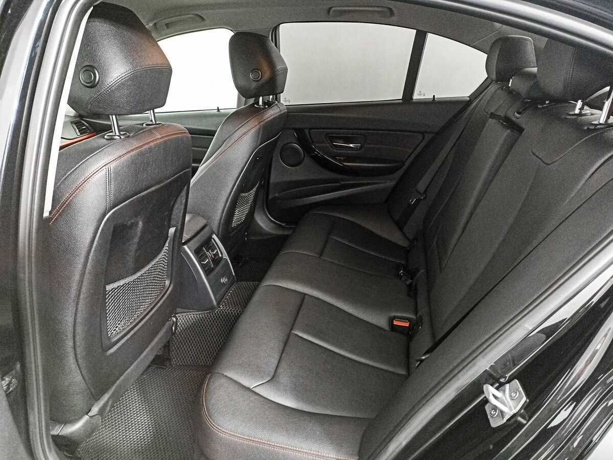 Б/У БМВ 3 серии 2014 года. Фото: #11