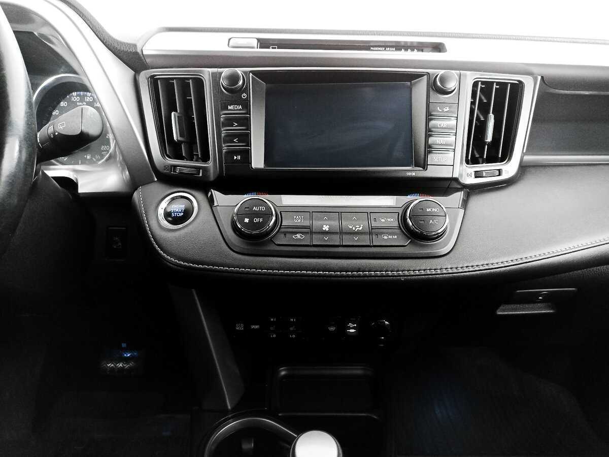 Б/У Тойота Рав4 2019 года. Фото: #11