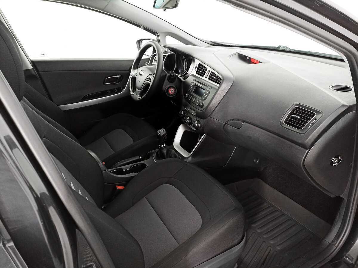 Б/У Киа Сид 2015 года. Фото: #10