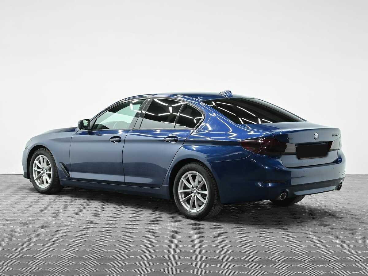 Б/У БМВ 5 серии 2017 года. Фото: #2